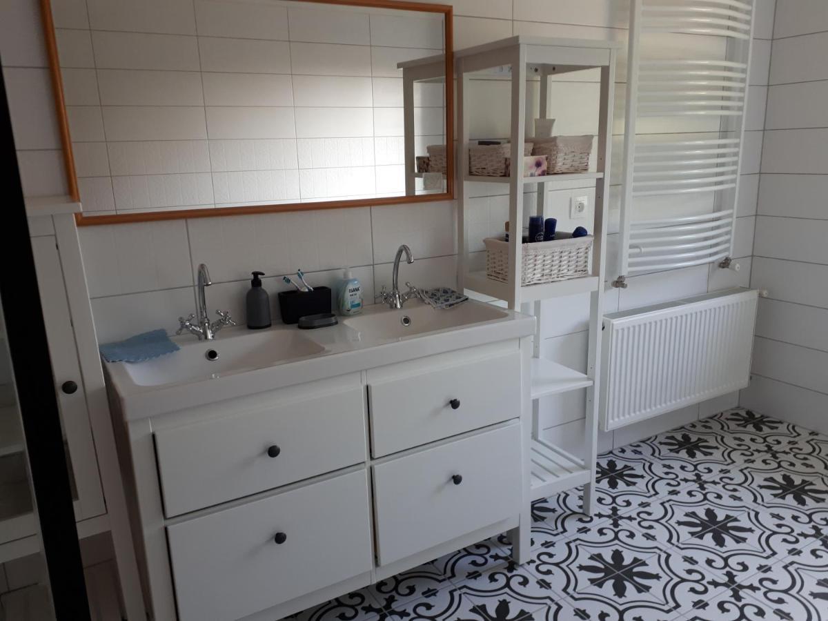 Feher Rozsa Apartman Cserszegtomaj Εξωτερικό φωτογραφία